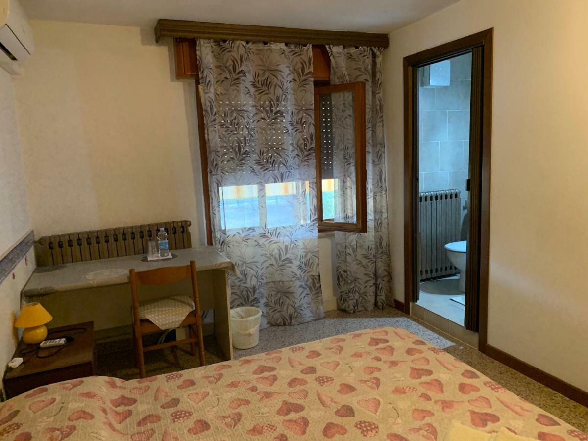 Camere Solidea Veronella Buitenkant foto